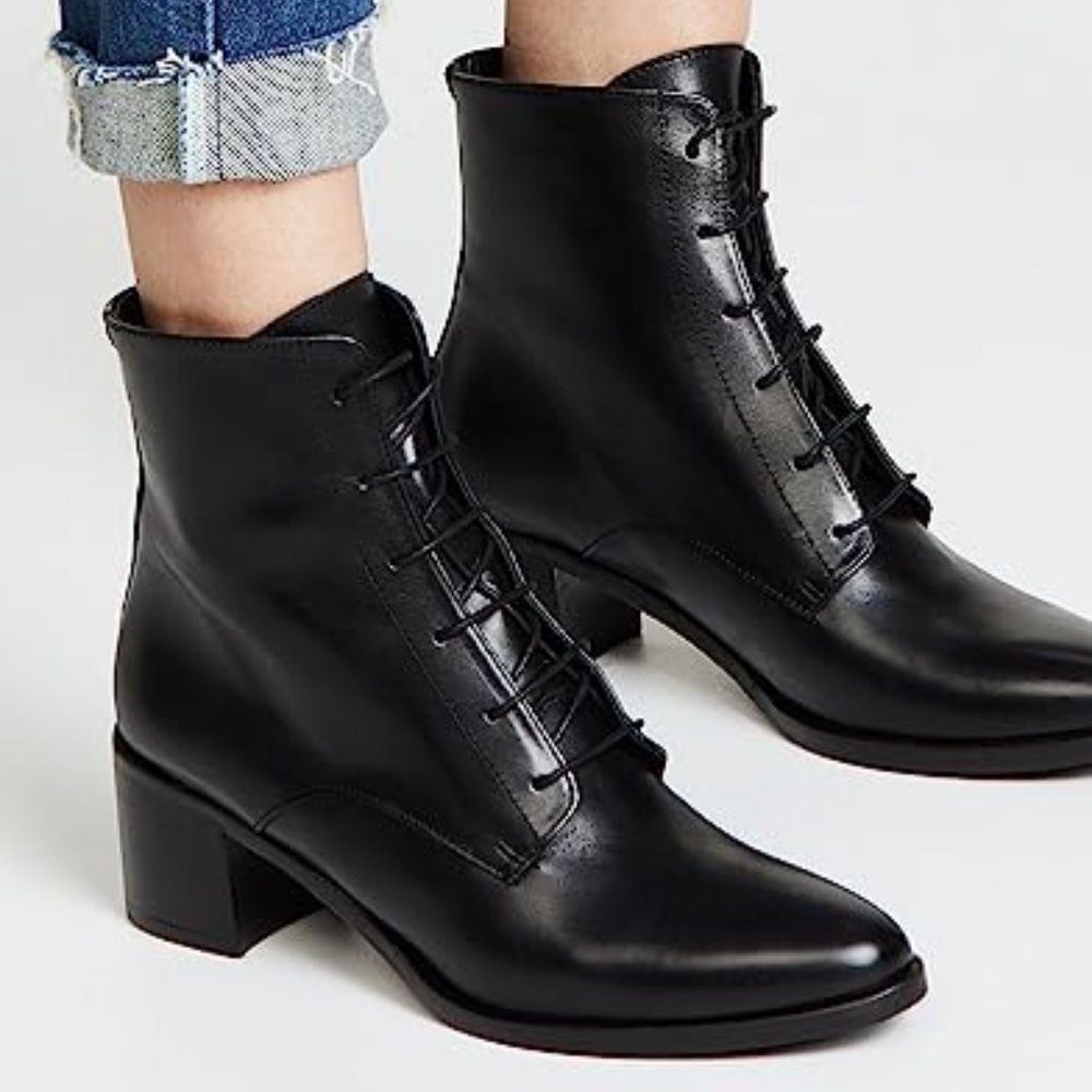 Freda Salvador Ace Lace Up Boot Size 7